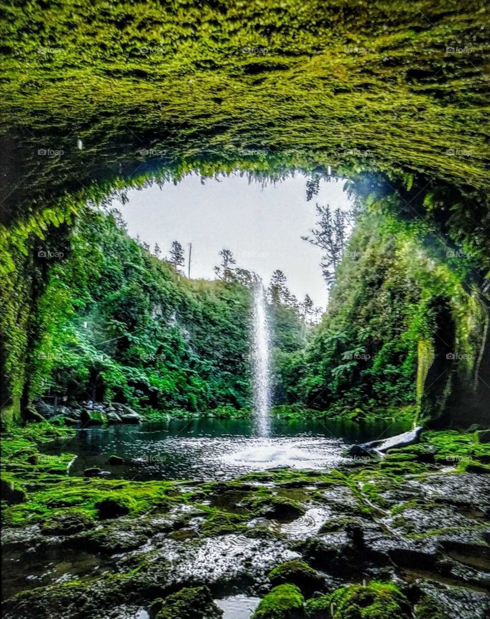 When God takes a shower, waterfalls come to life around the world. 😇