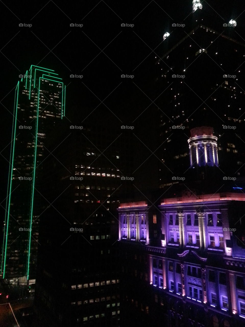 DC9?. Dallas, TX at night