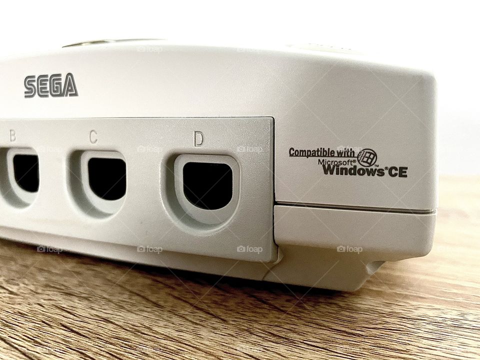 Consola Dreamcast. La consola que marcó una época pese a ser una incomprendida. 
