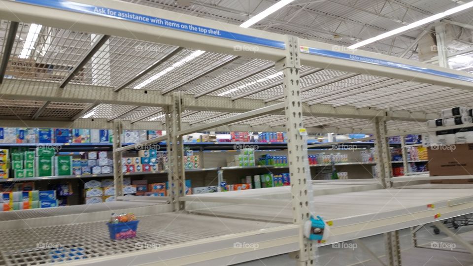 shelves empty after hurricane Irma, FL 2017