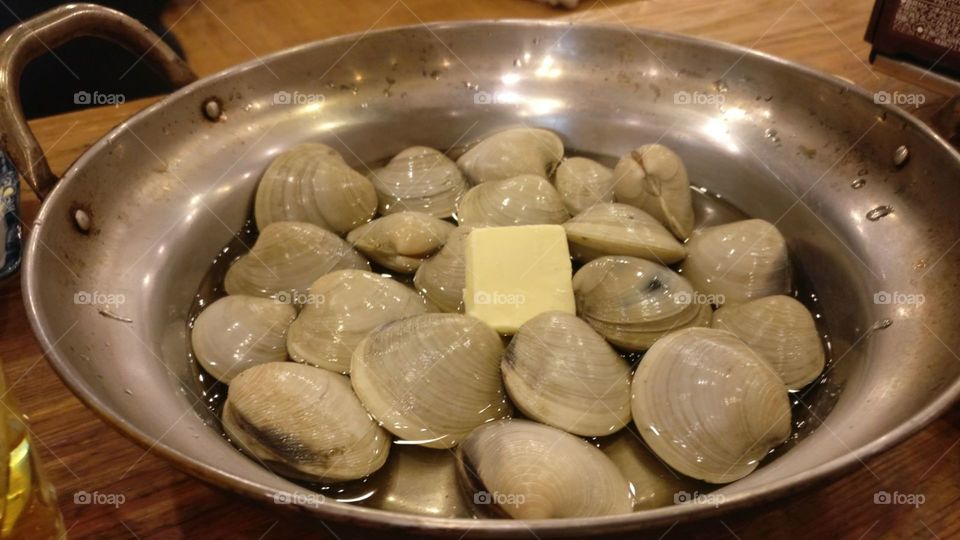 Clams in White Wine