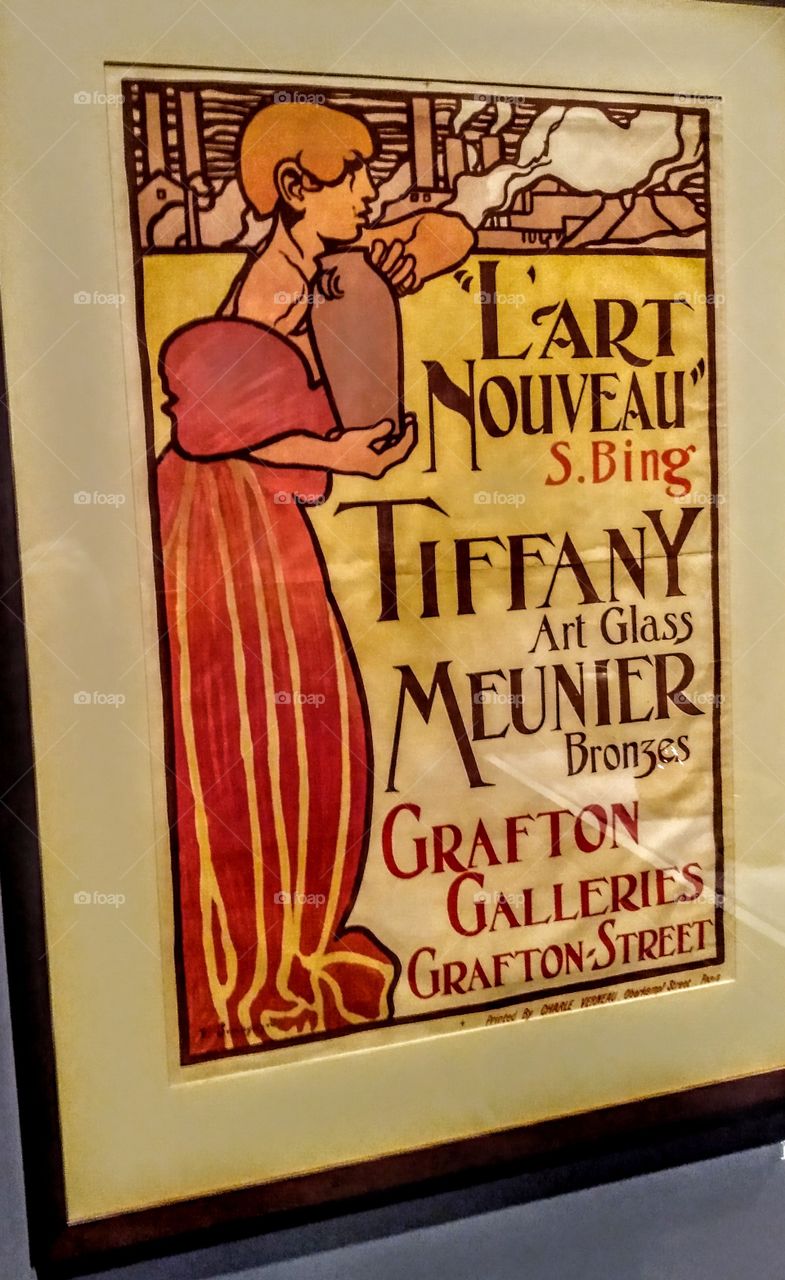 Louis Comfort Tiffany L'art Nouveau Display