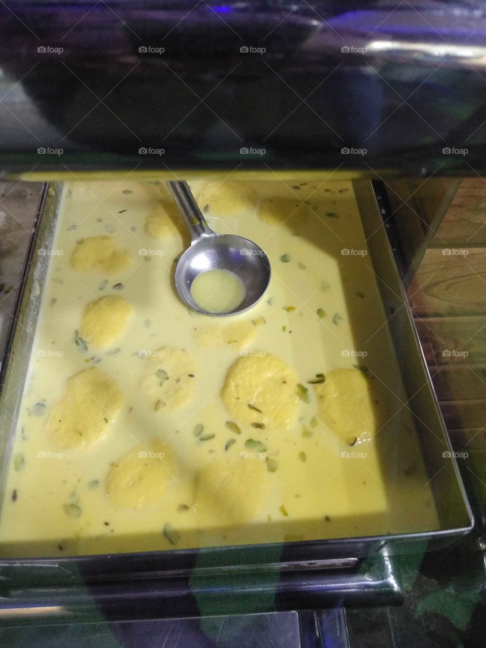 bengali rasmalai sweet
