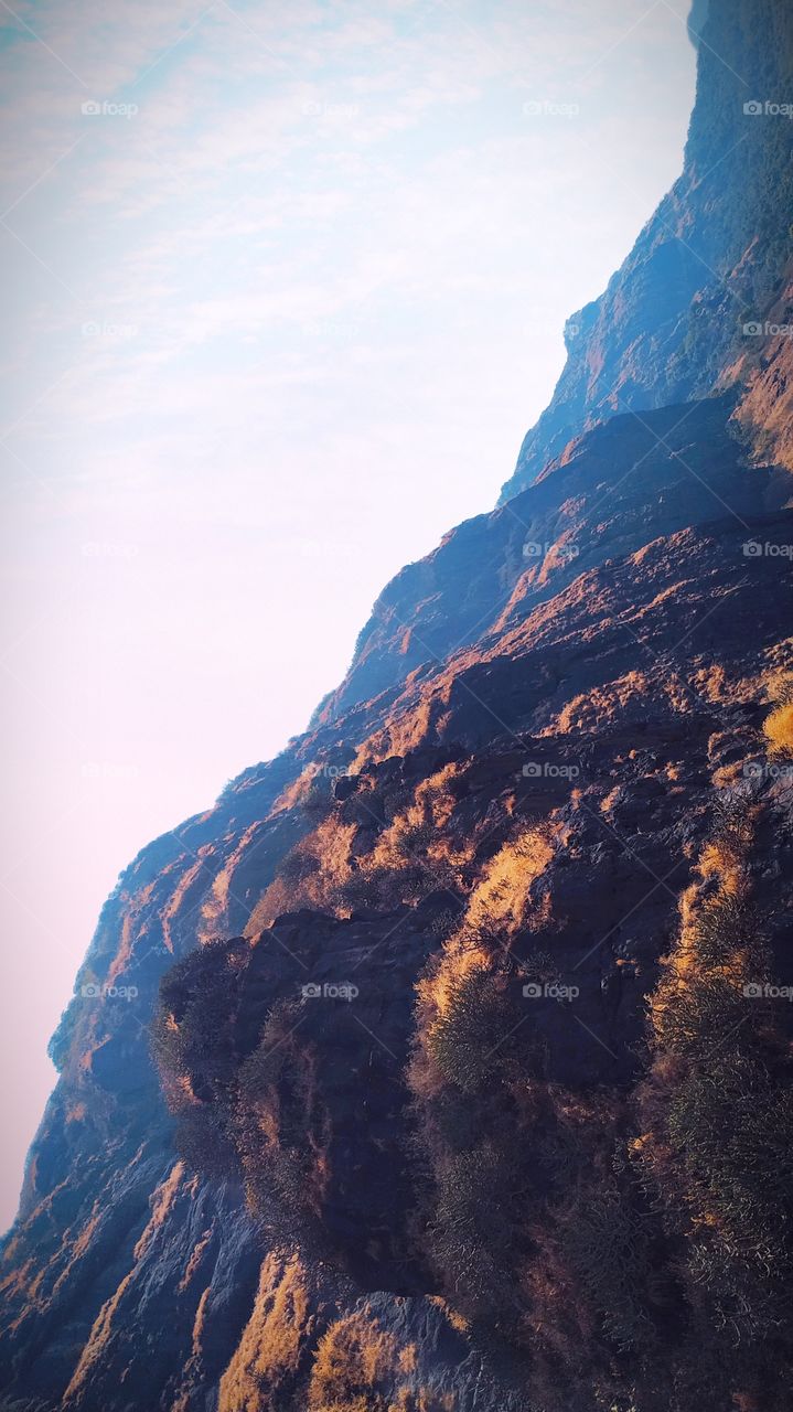 Kalavantin Durg machiprabal trekking place