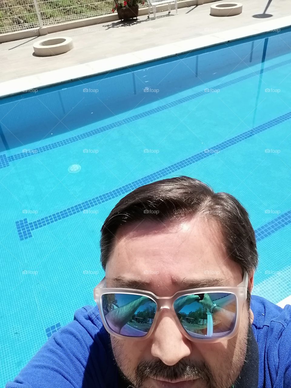 Selfie pool