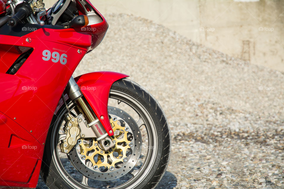 red ducati 996s motorcycle