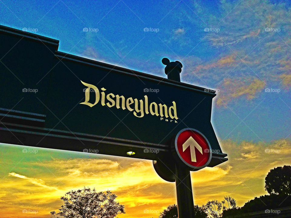 happy sign fun best by itsAus