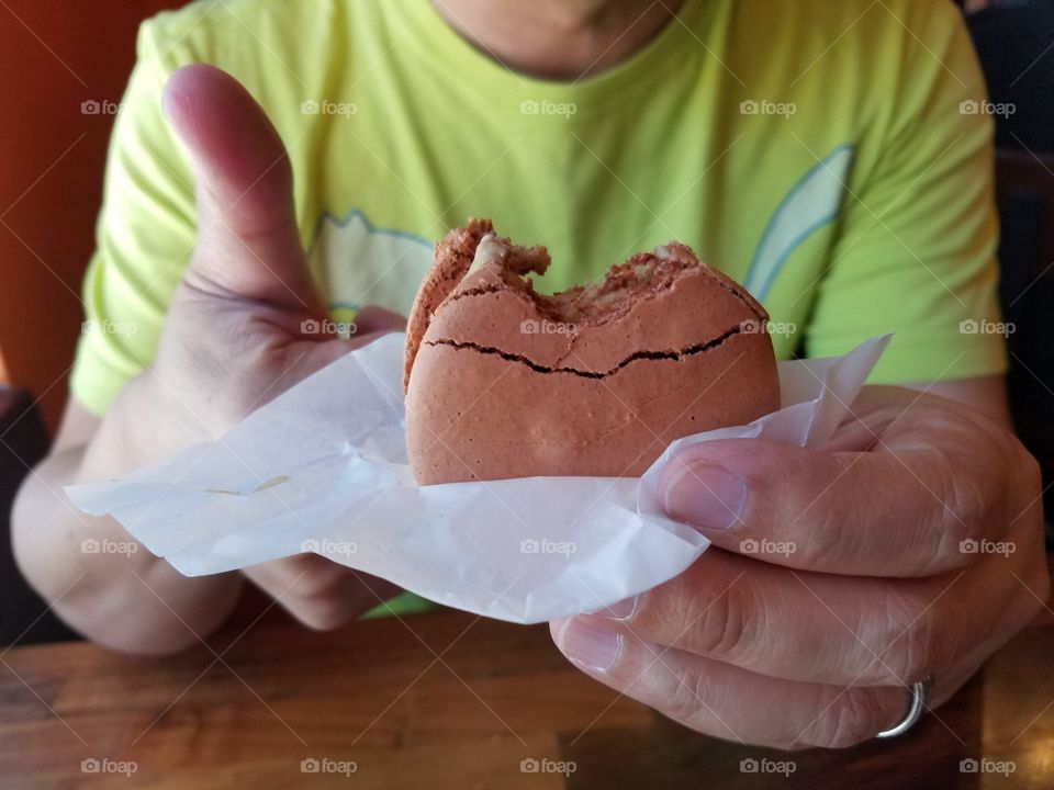 Enjoying ice cream macaroons