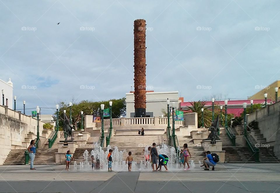Totem Plaza
