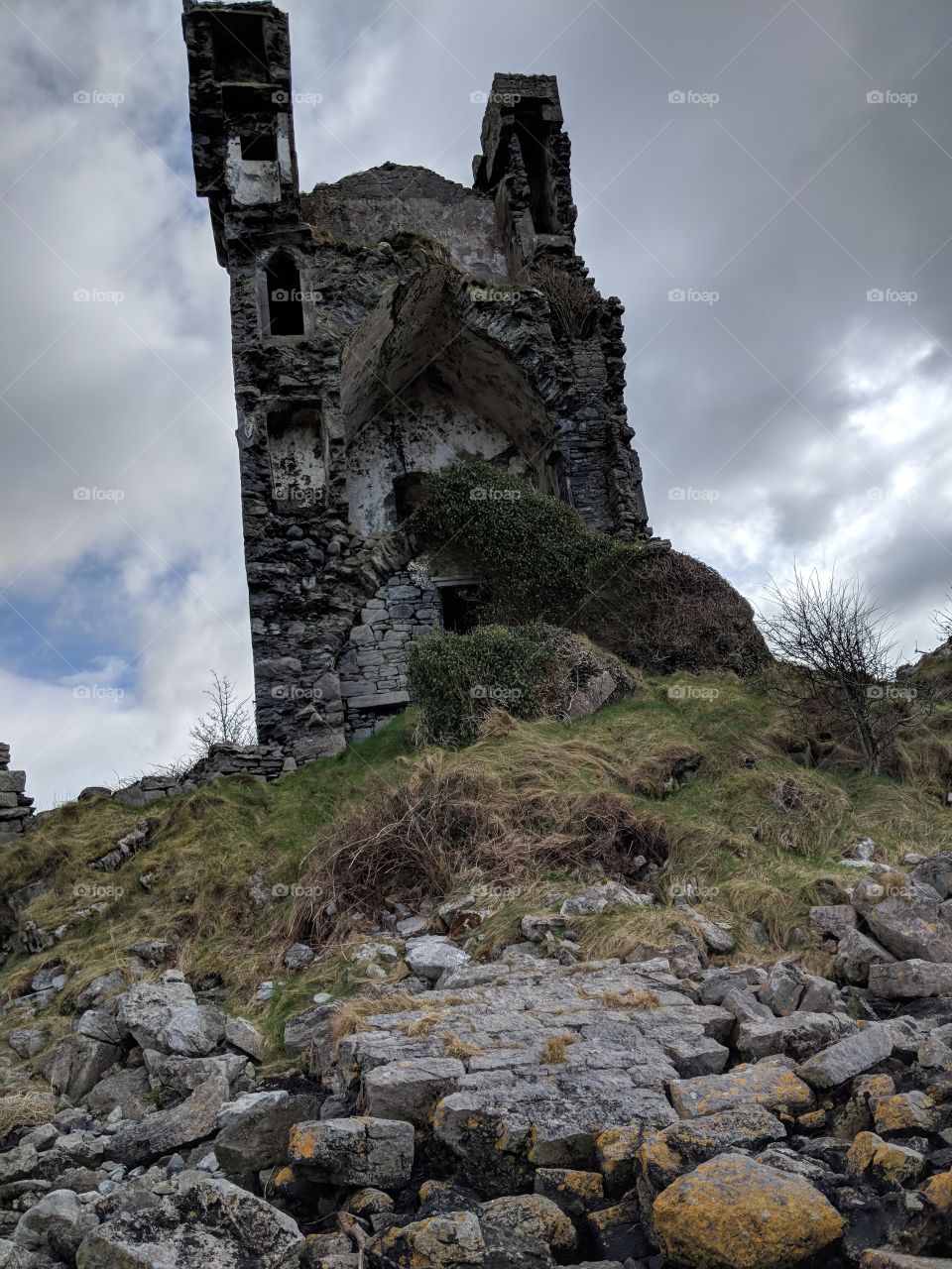 Tower in ruin in Ireland