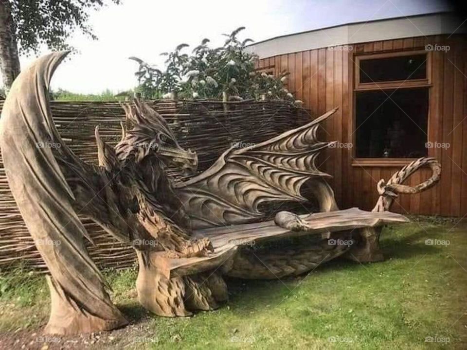 Wood Dragon Table Set