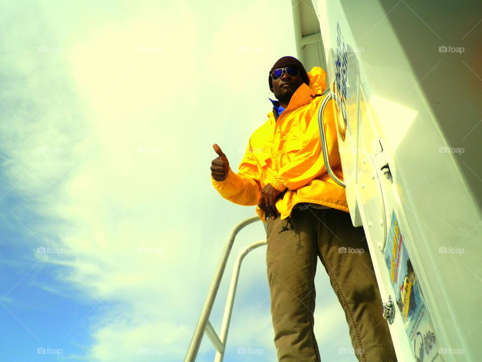 Captain. we are on our way to middle Caicos on the islands of Turks and Caicos. This is our captain he is giving us the thumbs up