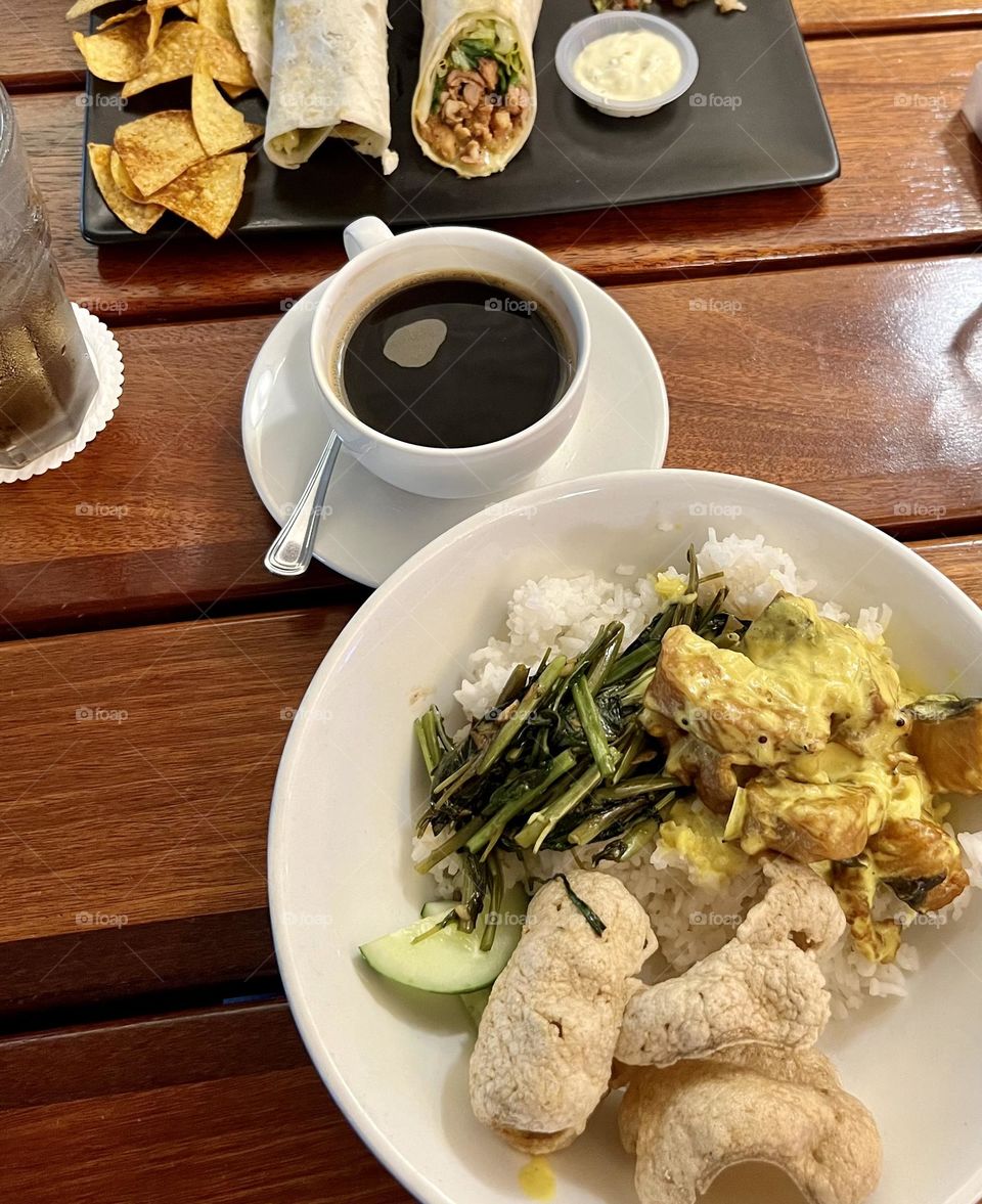 Having good lunch time