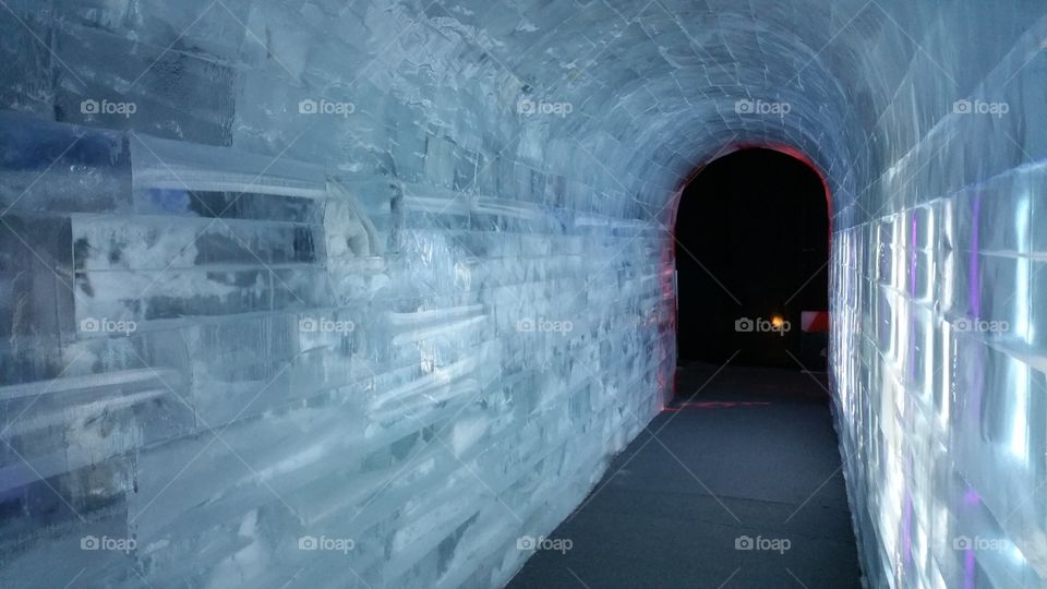 ice tunnel. ice block tunnel at Gaylord Palms Resort