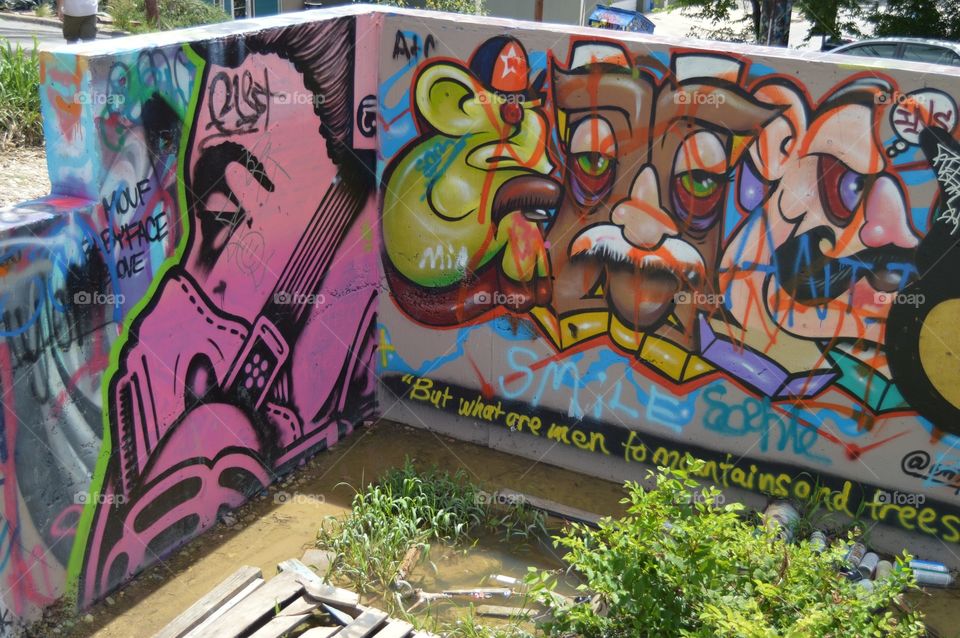 Graffiti corner 