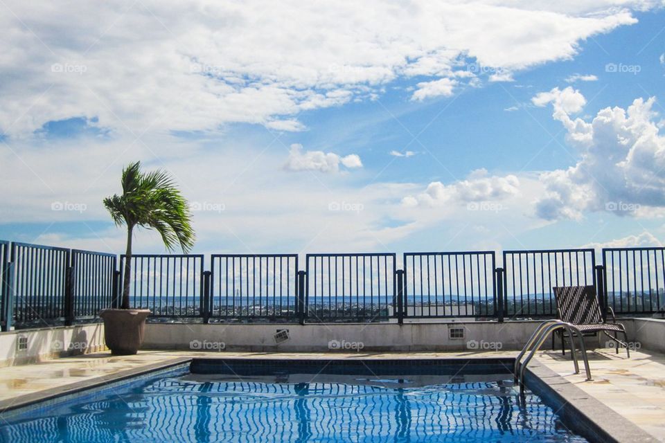 Rooftop pool on Manaus 