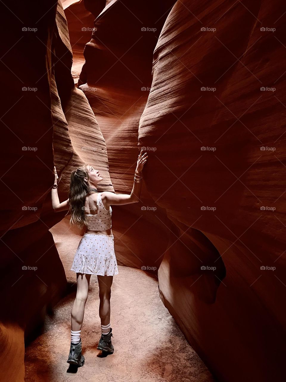 Exploring the magical and otherworldly features of antelope canyon in the Utah desert 