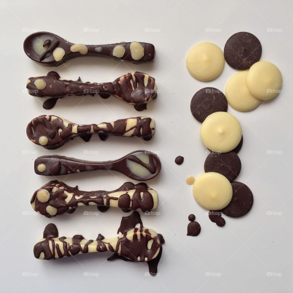 Chocolate spoons 
