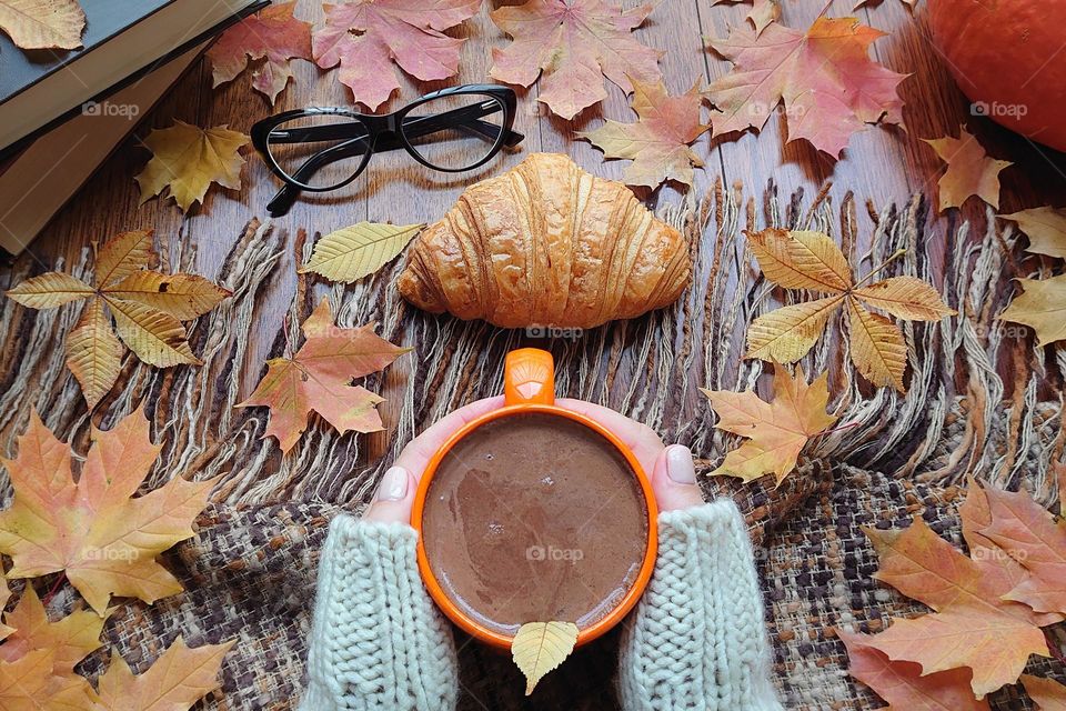 Hot chocolate🍁🍂 Autumn time 🍁🍂 Cozy vibe 🍁🍂