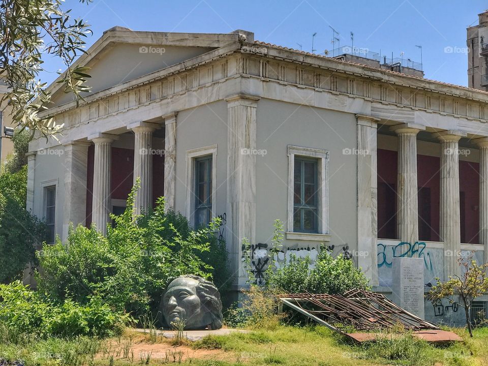 The democracy statue 