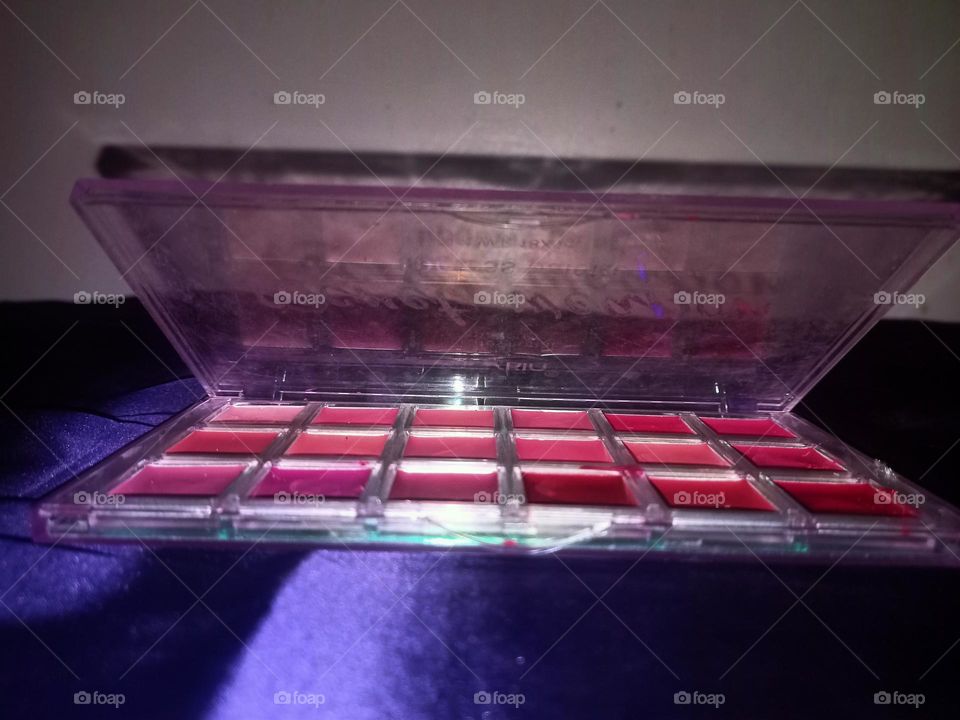 make up in the night