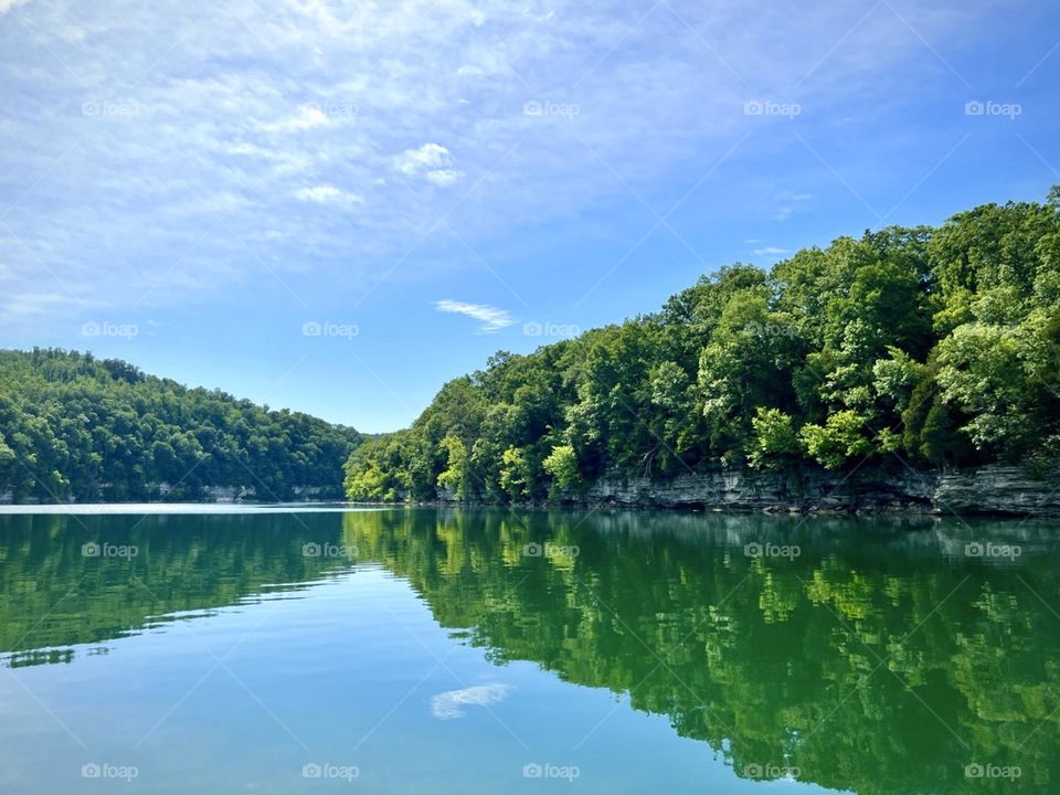 Perfect summer day out on Lake Cumberland in Kentucky 