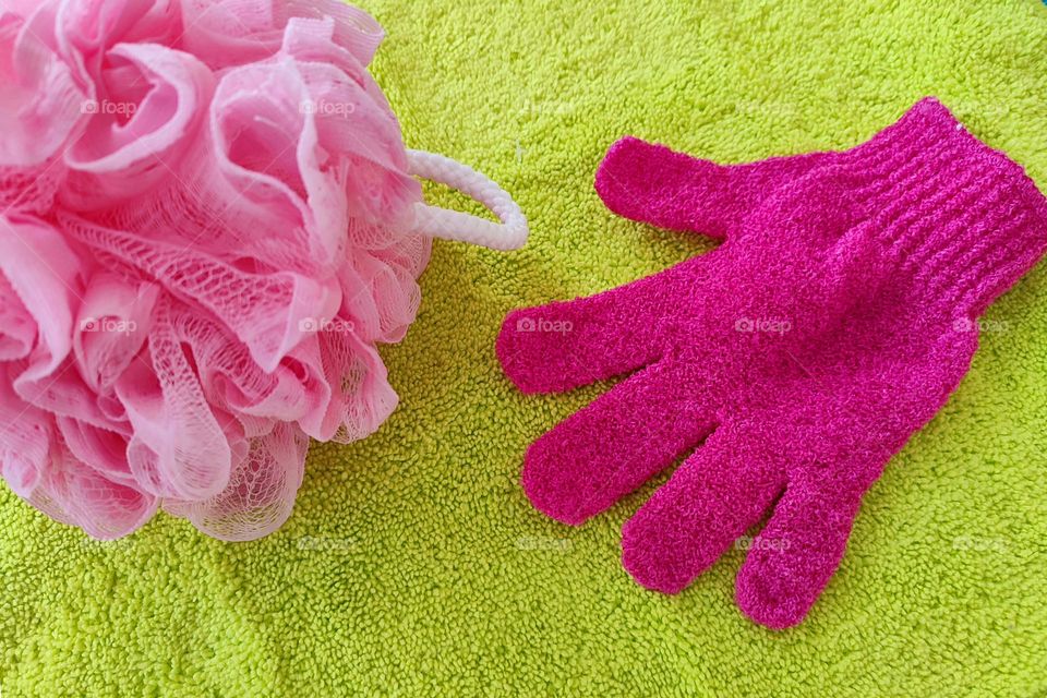 Bathroom accessories