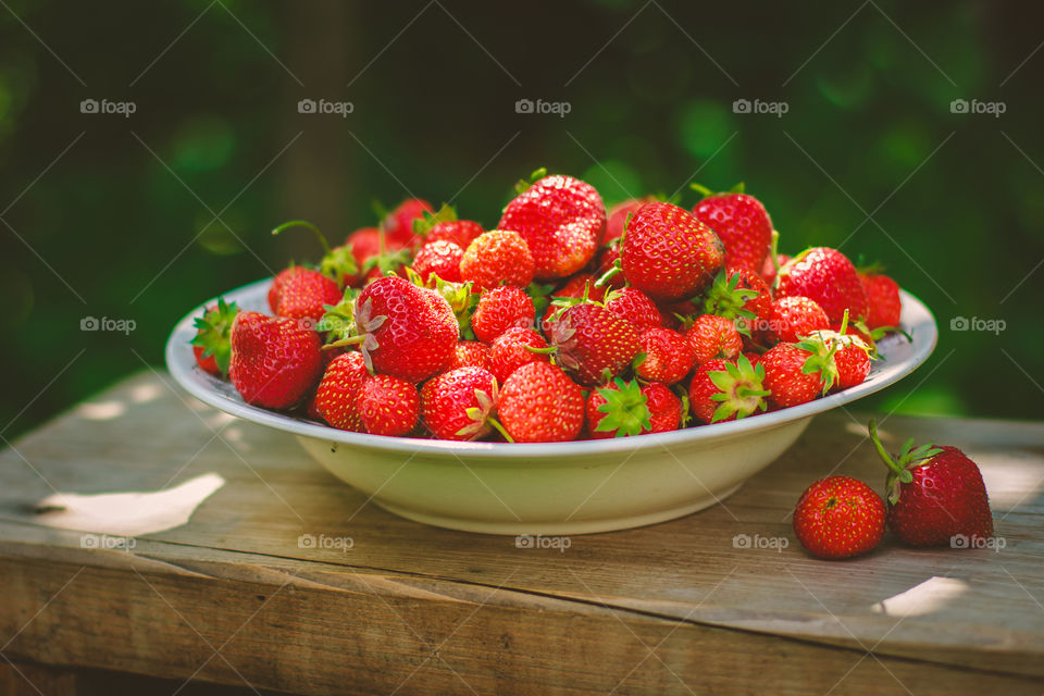 Strawberries in the plate