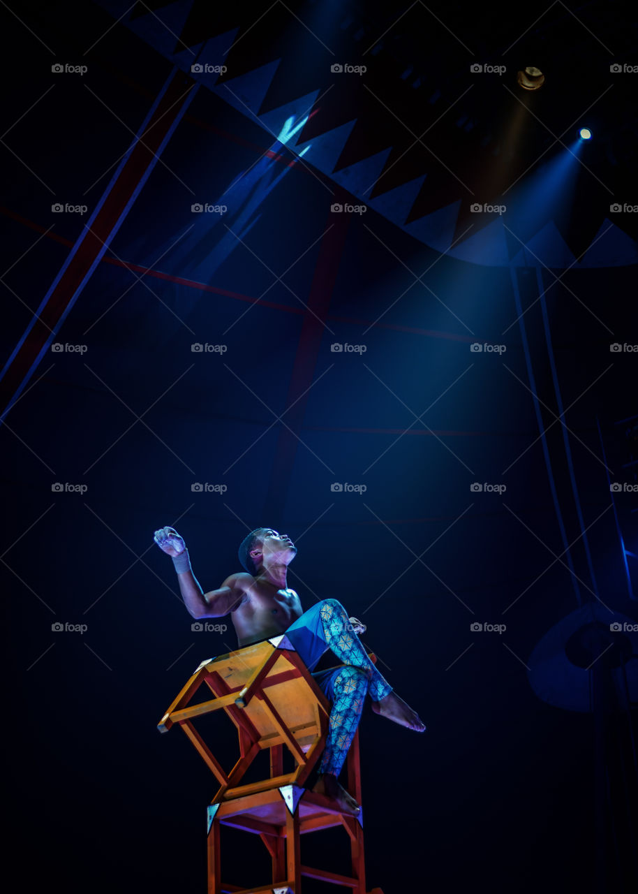 Cirque Africa Acrobatic, powerful circus performance and entertainment 