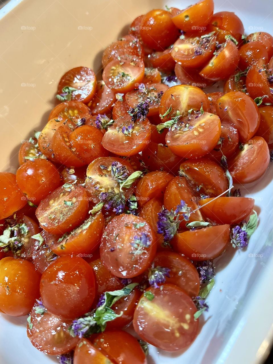Cherry tomatoes with spices