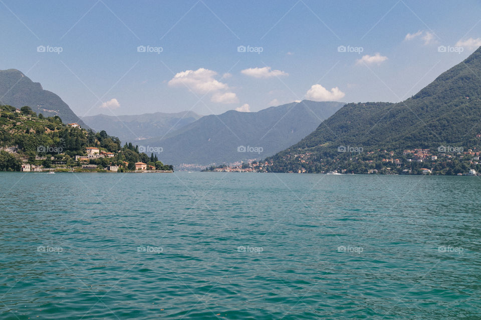 Lago Como no norte da Itália é um lugar lindo para se conhecer na Europa, com paisagens incríveis!