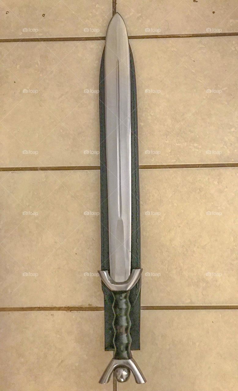 A reproduction battle-ready Celtic anthropomorphic short sword. It is an ideal implement for martial arts training and exercising.