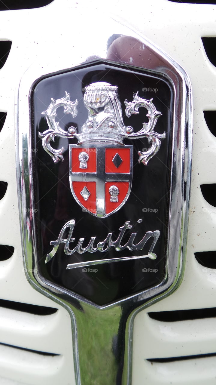 Austin badge with coat of arms
