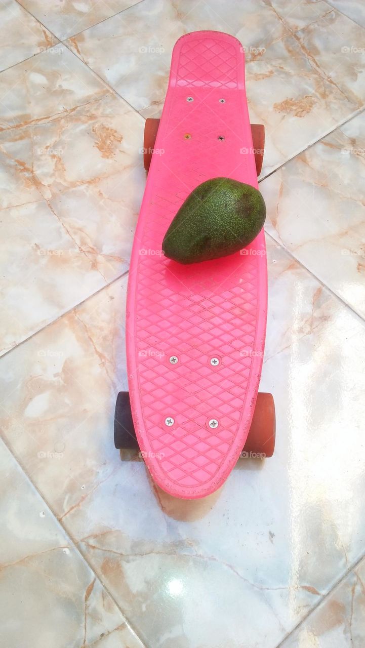 avoca on skate board.