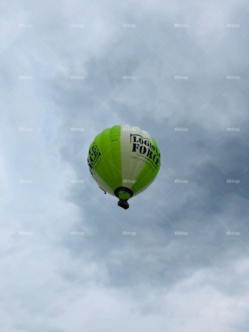 Balon in the sky