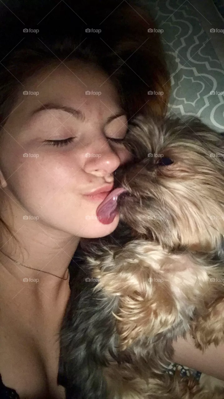 Puppy love 