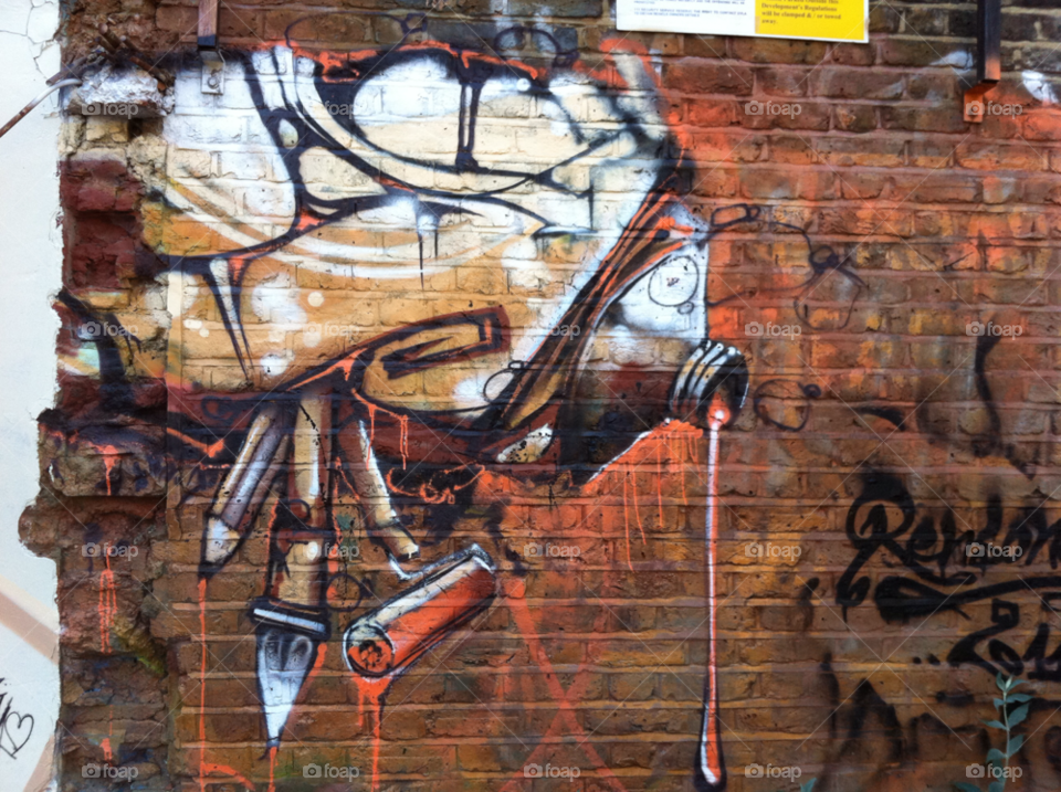 graffiti travel london streetart by Eddie_Starr
