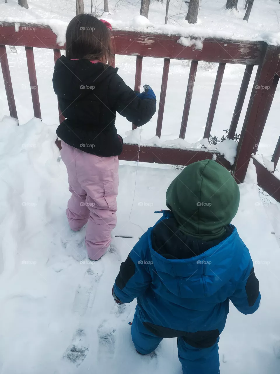 Snow 