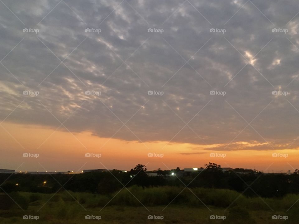 🌄🇺🇸 An extremely beautiful dawn in Jundiaí, interior of Brazil. Cheer the nature! / 🇧🇷 Um amanhecer extremamente bonito em Jundiaí, interior do Brasil. Viva a natureza!