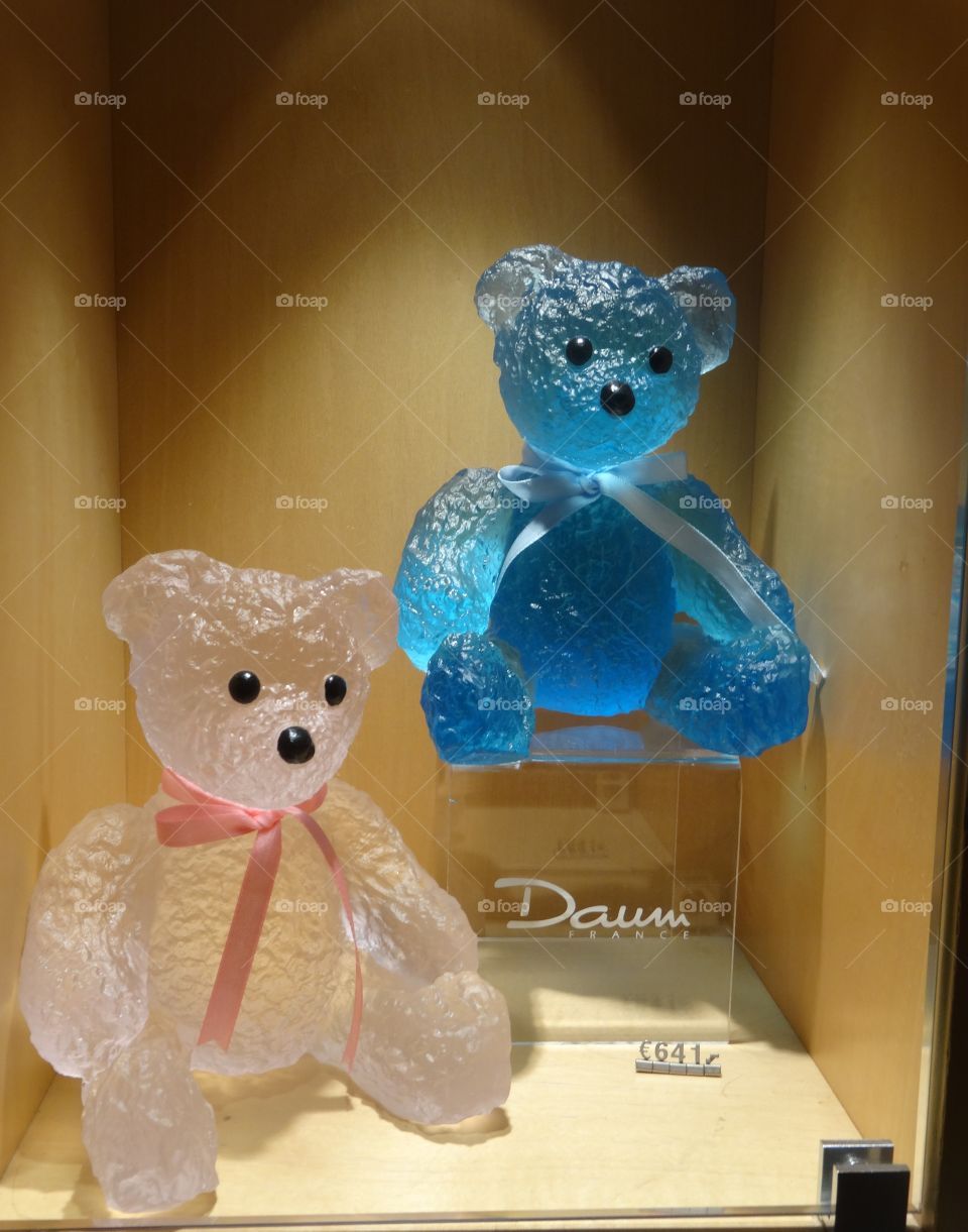 glass bears by Daum in Nancy