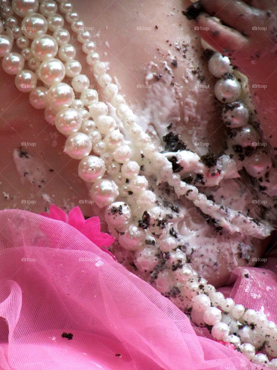 Cake and Pearls