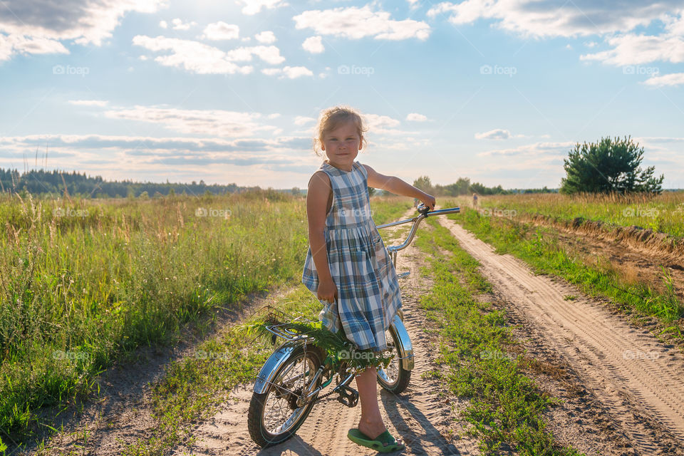 Bicycle on the countryside