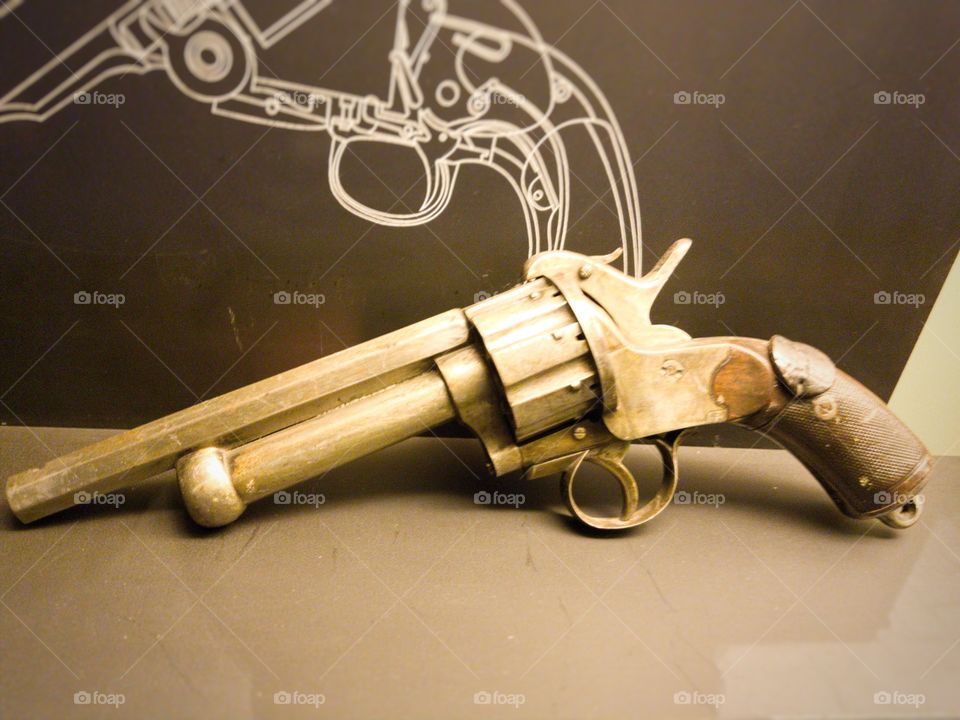 Old designed Pistolet