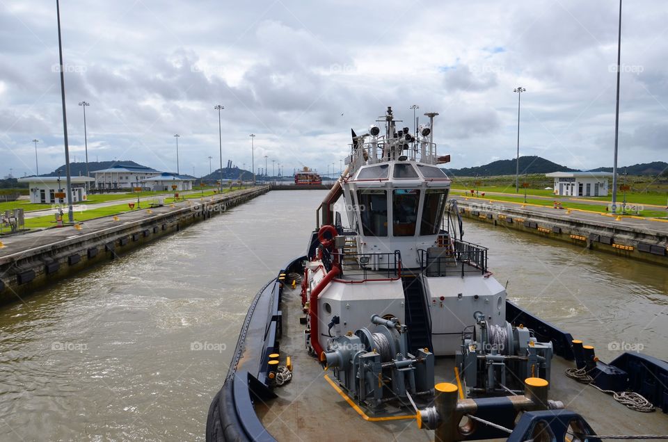 Tug boat assisting in the Cocoli Locks, Panama Canal