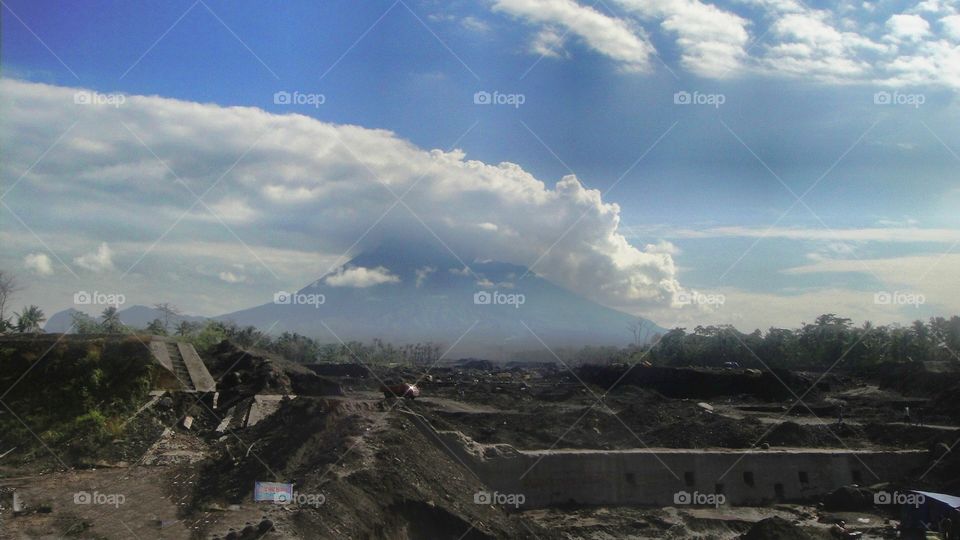 gunung merapi or merapi mountain