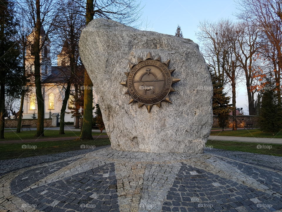 Middle on Europa. In Suchowola. The first official declaration of the Centre of Europe was made in 1775 by the Polish royal astronomer and cartographer Szymon Antoni Sobiekrajewsk who calculated it to be in the town of Suchowola near Białystok.