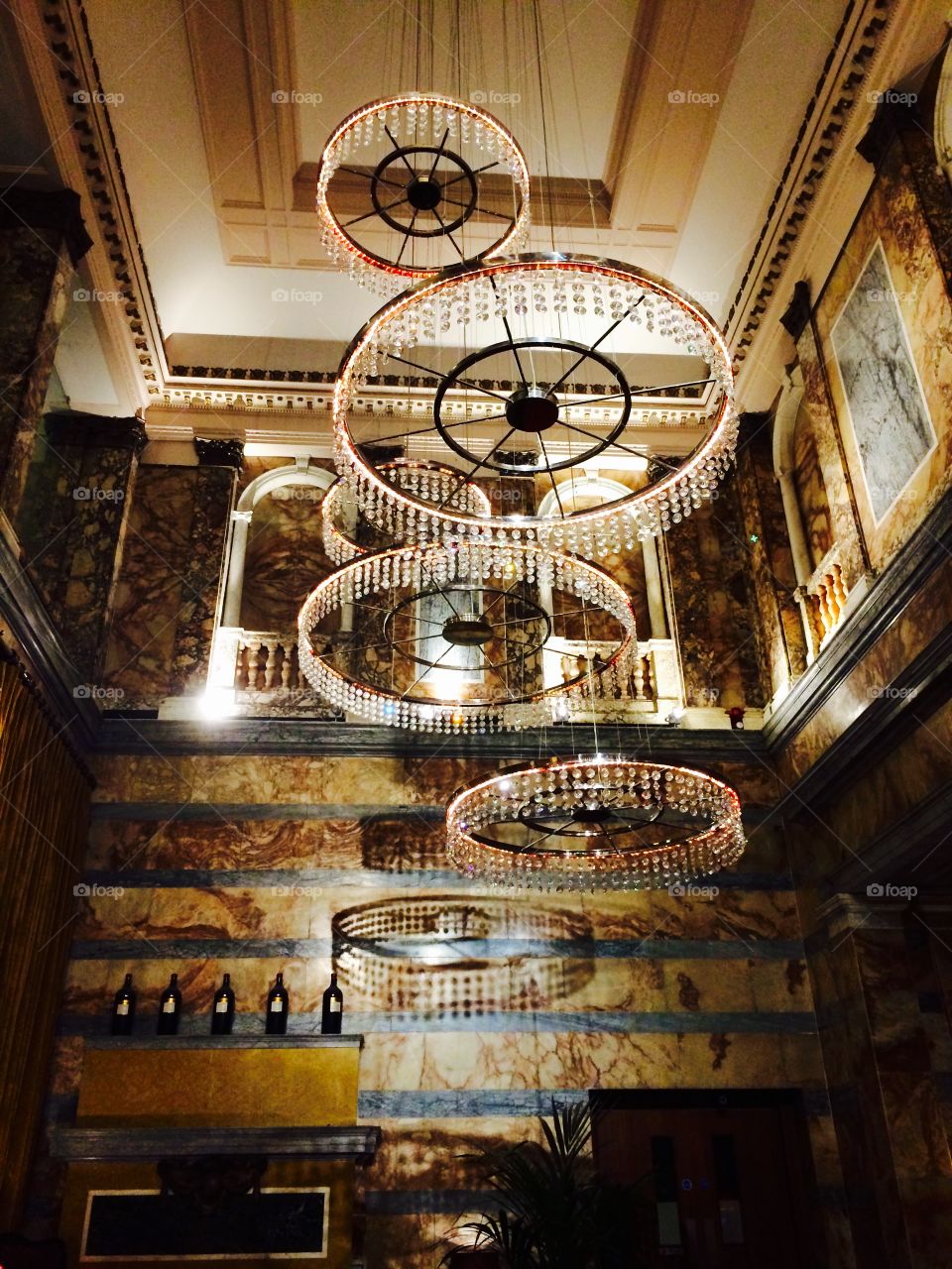 Marble and Crystal . Hotel bar at the Club Quarters in Trafalgar Square