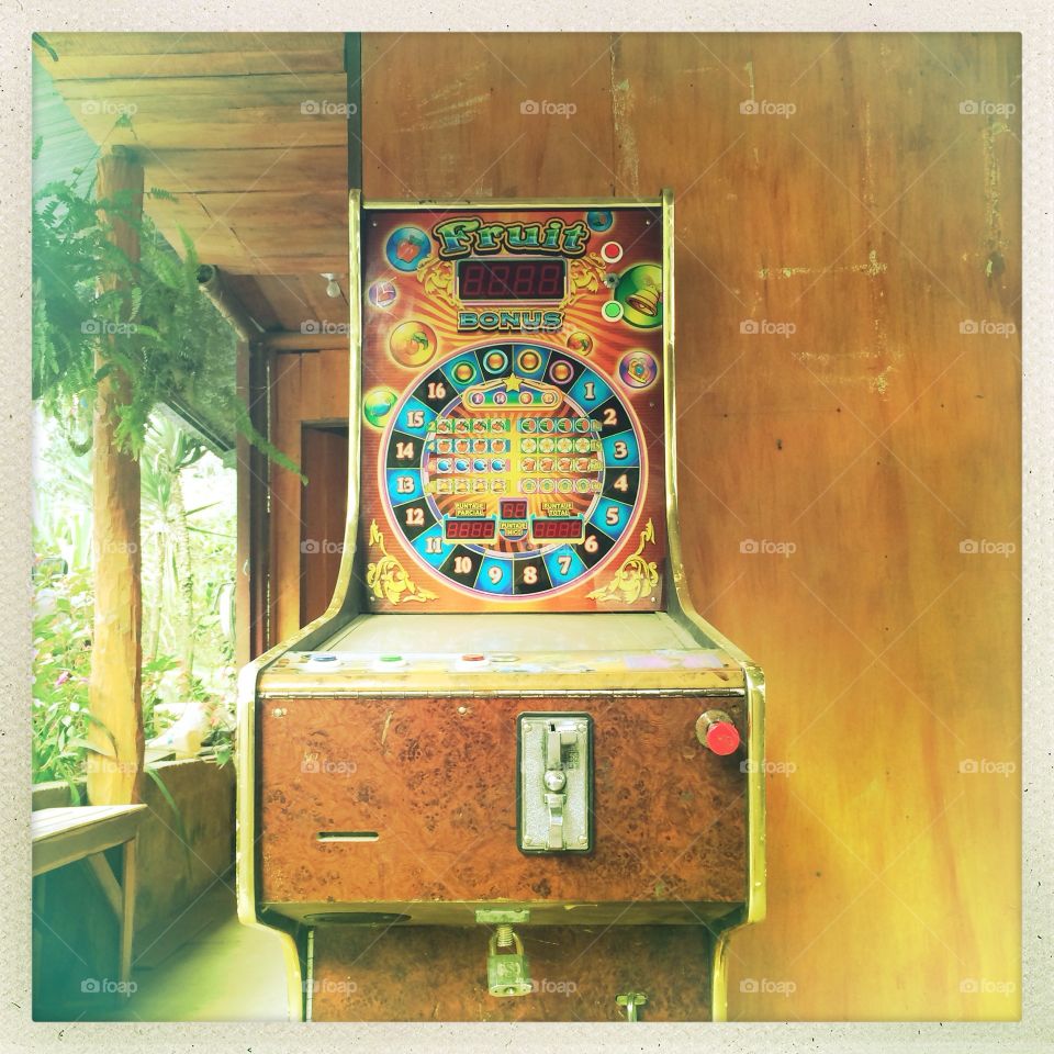 Pinball machine