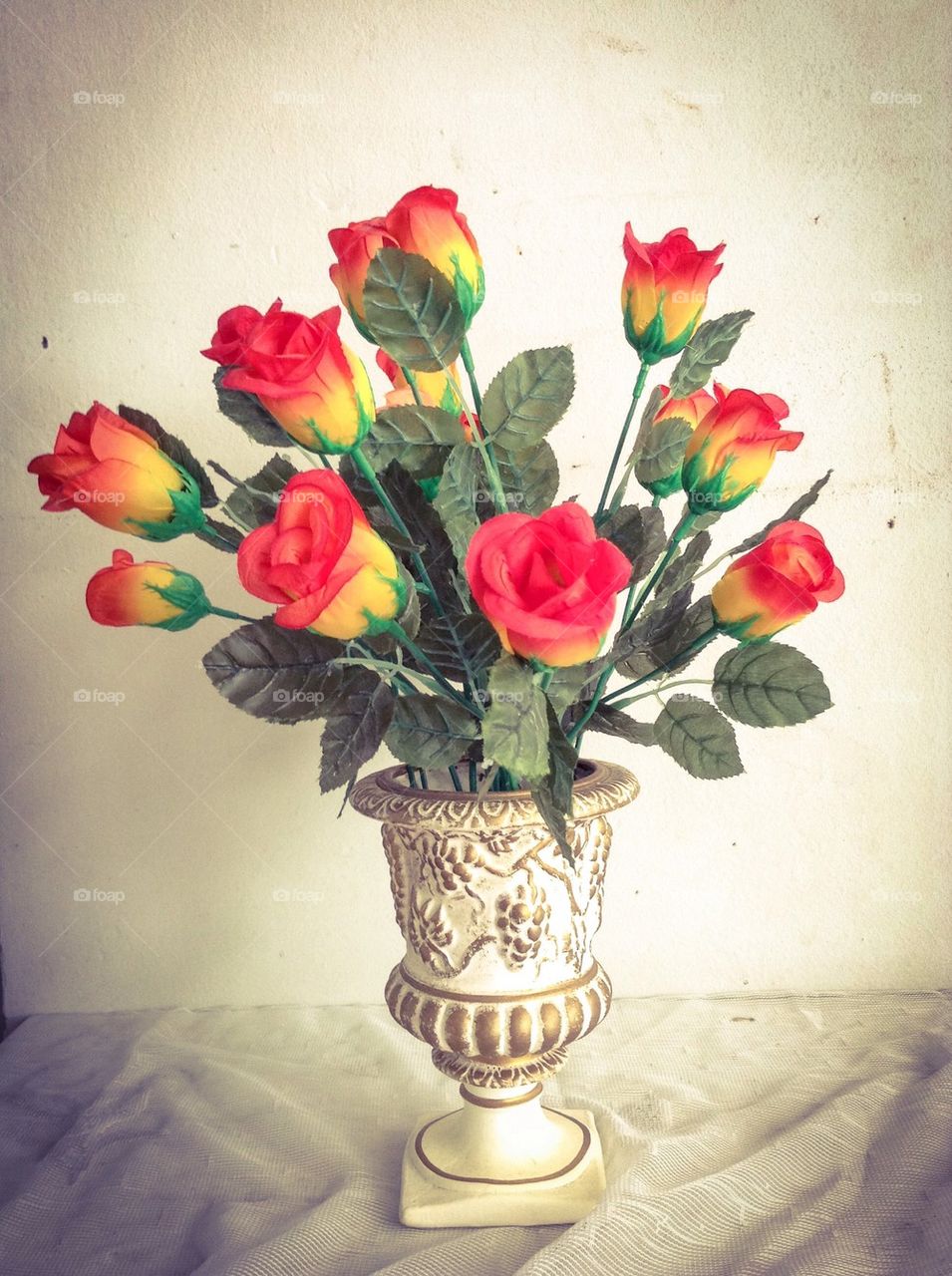 Red roses bouquet in vase