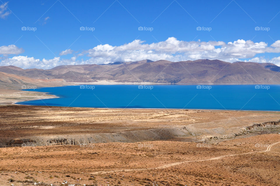 Scenic view of lake in Tibet